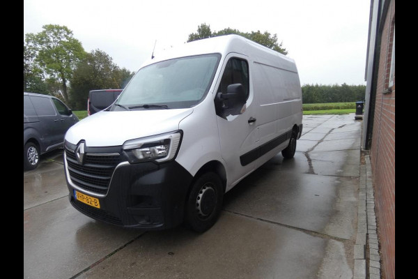 Renault Master T35 2.3 dCi 135 L2H2* camera* cr.control*