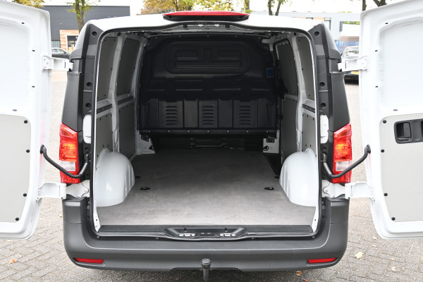 Mercedes-Benz Vito 116 CDI L2 Pro MBUX, Navigatie met camera, Trekhaak