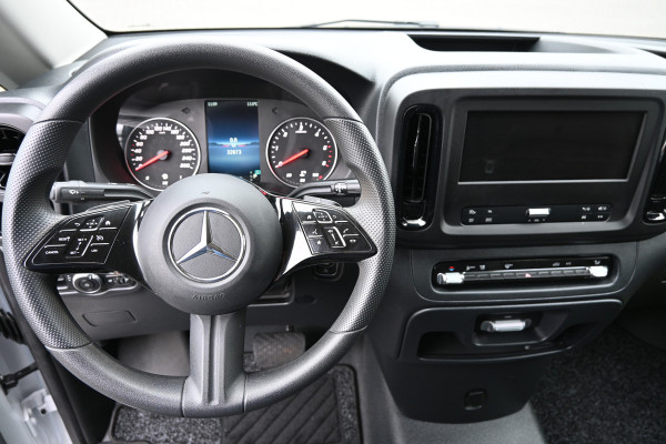 Mercedes-Benz Vito 116 CDI L2 Pro MBUX, Navigatie met camera, Trekhaak
