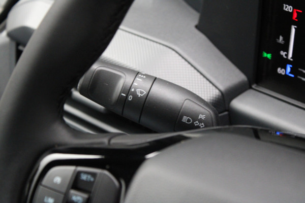 Ford Transit Custom 320 2.0 TDCI L2H1 Trend DC 136pk - Carplay - Android - Camera - LED koplampen - Stoel + Stuurverwarming - Rijklaar Ford Transit Custom 320 2.0 TDCI L2H1 Trend DC 136pk - Carplay - Android - Camera - LED koplampen - Stoel + Stuurverwarming - Rijklaar