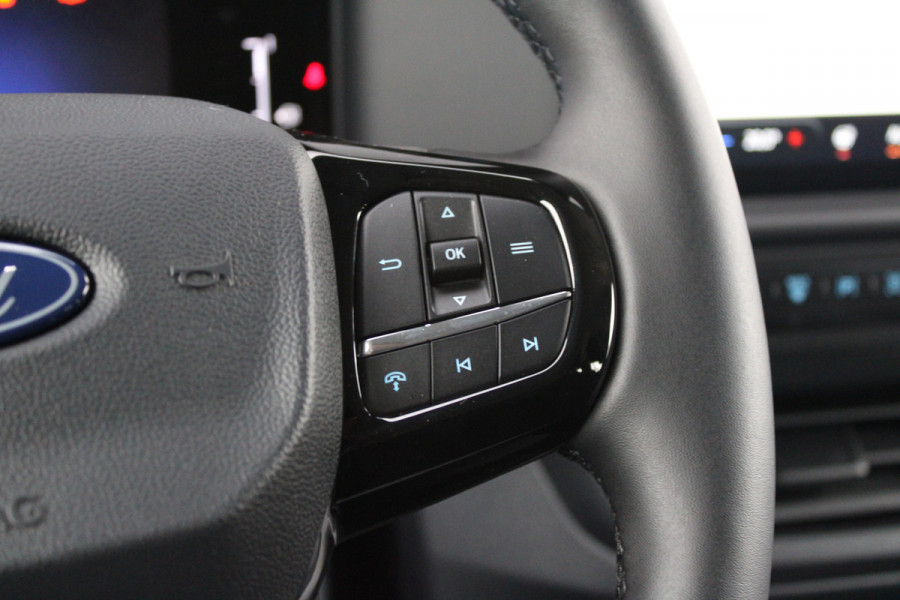 Ford Transit Custom 320 2.0 TDCI L2H1 Trend DC 136pk - Carplay - Android - Camera - LED koplampen - Stoel + Stuurverwarming - Rijklaar Ford Transit Custom 320 2.0 TDCI L2H1 Trend DC 136pk - Carplay - Android - Camera - LED koplampen - Stoel + Stuurverwarming - Rijklaar