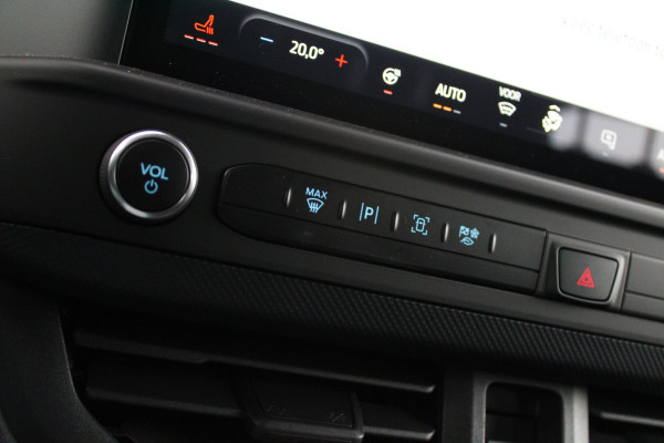 Ford Transit Custom 320 2.0 TDCI L2H1 Trend DC 136pk - Carplay - Android - Camera - LED koplampen - Stoel + Stuurverwarming - Rijklaar Ford Transit Custom 320 2.0 TDCI L2H1 Trend DC 136pk - Carplay - Android - Camera - LED koplampen - Stoel + Stuurverwarming - Rijklaar