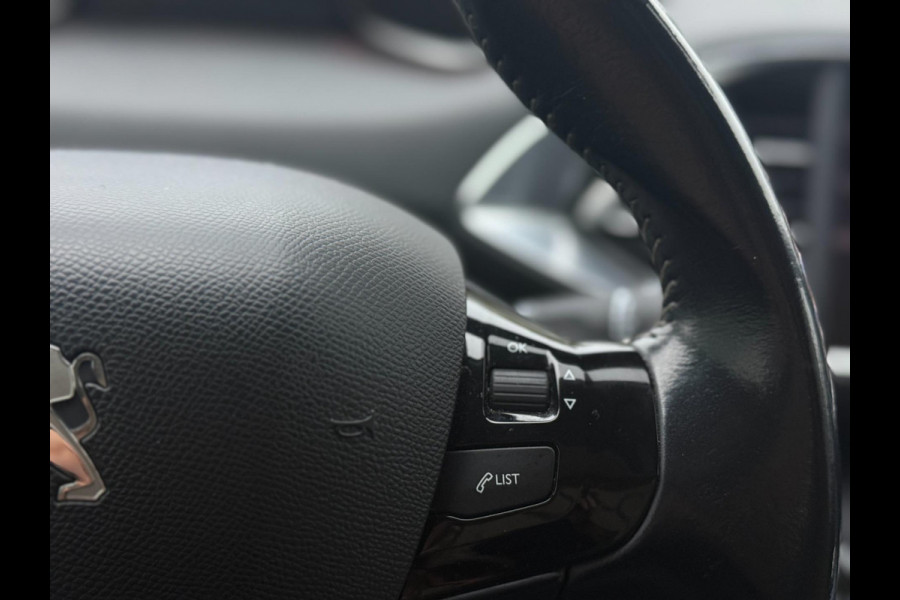 Peugeot 308 SW 1.2 PureTech Blue Lease Executive|Nap Dodehoek Pano Cruise Control Trekhaak 360° Pdc Dab+ Carplay & Android Auto