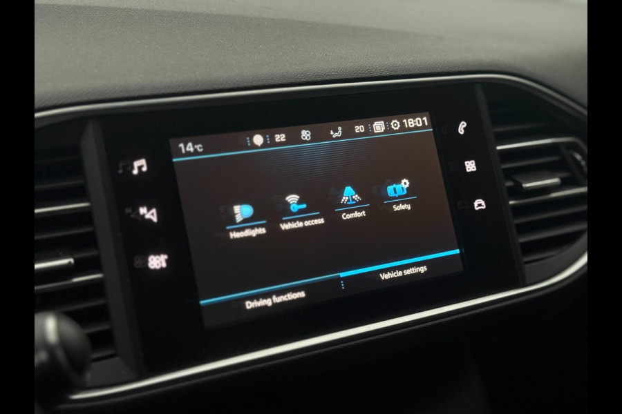 Peugeot 308 SW 1.2 PureTech Blue Lease Executive|Nap Dodehoek Pano Cruise Control Trekhaak 360° Pdc Dab+ Carplay & Android Auto