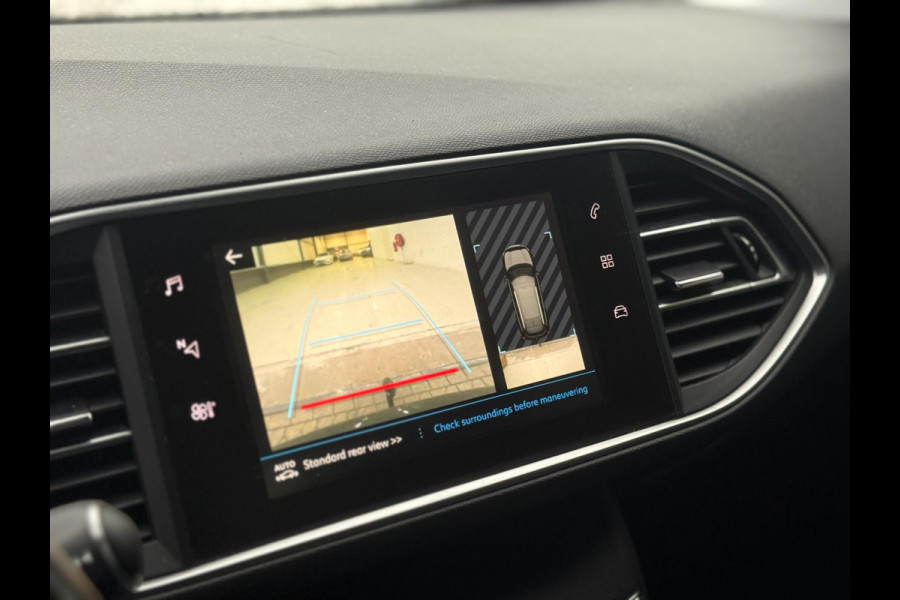 Peugeot 308 SW 1.2 PureTech Blue Lease Executive|Nap Dodehoek Pano Cruise Control Trekhaak 360° Pdc Dab+ Carplay & Android Auto