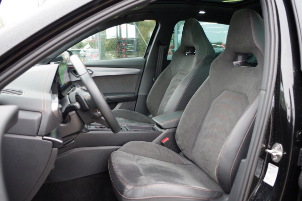 CUPRA Formentor 1.4 e-Hybrid VZ Black Edition 245 PK PHEV, Panoramadak, 360 Camera, Memory, Alcantara, Winterpakket