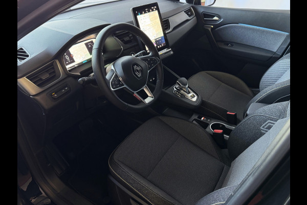 Renault Captur 1.3 MILD HYBRID 160 TECHNO CAMERA 18''LMV STOEL/STUUR .VERW PURE VISION LED 10'' R-LINK NAVI 04/2025 EDC-automaat (Efficiënt Dual Clutch) 7 Versnellingen 1200KG Trekgewicht