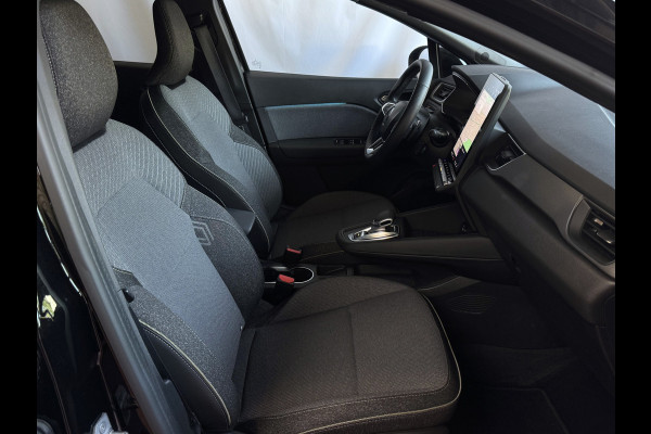 Renault Captur 1.3 MILD HYBRID 160 TECHNO CAMERA 18''LMV STOEL/STUUR .VERW PURE VISION LED 10'' R-LINK NAVI 04/2025 EDC-automaat (Efficiënt Dual Clutch) 7 Versnellingen 1200KG Trekgewicht