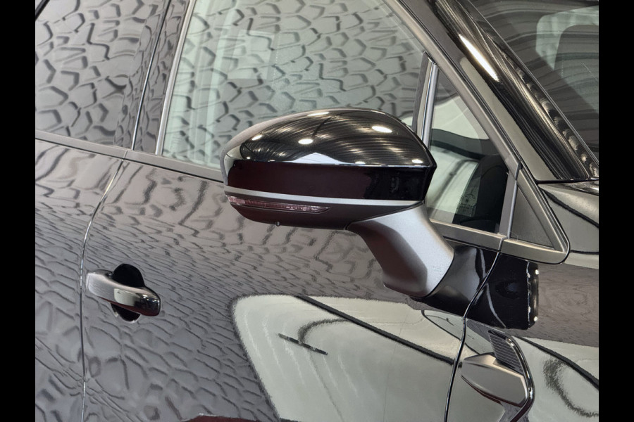 Renault Captur 1.3 MILD HYBRID 160 TECHNO CAMERA 18''LMV STOEL/STUUR .VERW PURE VISION LED 10'' R-LINK NAVI 04/2025 EDC-automaat (Efficiënt Dual Clutch) 7 Versnellingen 1200KG Trekgewicht