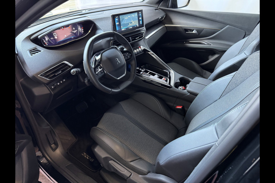 Peugeot 3008 130PK ALLURE LEER I-COCKPIT LED CARPLAY EUROPA.NAVI ELEK.KLEP CAMERA ADAP.CRUISE ZWARTE HEMEL. 2024 ALLURE 2024