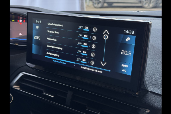 Peugeot 3008 130PK ALLURE LEER I-COCKPIT LED CARPLAY EUROPA.NAVI ELEK.KLEP CAMERA ADAP.CRUISE ZWARTE HEMEL. 2024 ALLURE 2024