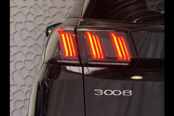 Peugeot 3008 130PK ALLURE LEER I-COCKPIT LED CARPLAY EUROPA.NAVI ELEK.KLEP CAMERA ADAP.CRUISE ZWARTE HEMEL. 2024 ALLURE 2024