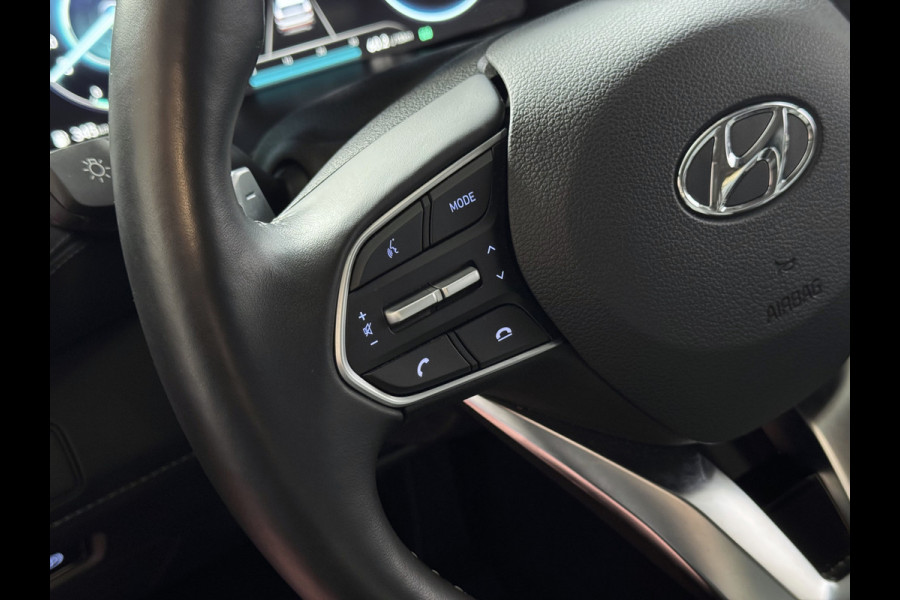 Hyundai Santa Fe 1.6 T-GDI PHEV PREMIUM 7P AWD LEER ELEK.KLEP CAMERA NAVI STOEL/STUUR VERW. PLUG IN HYBRID