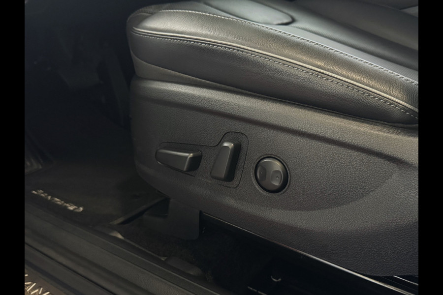 Hyundai Santa Fe 1.6 T-GDI PHEV PREMIUM 7P AWD LEER ELEK.KLEP CAMERA NAVI STOEL/STUUR VERW. PLUG IN HYBRID
