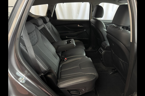 Hyundai Santa Fe 1.6 T-GDI PHEV PREMIUM 7P AWD LEER ELEK.KLEP CAMERA NAVI STOEL/STUUR VERW. PLUG IN HYBRID