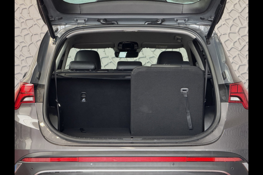 Hyundai Santa Fe 1.6 T-GDI PHEV PREMIUM 7P AWD LEER ELEK.KLEP CAMERA NAVI STOEL/STUUR VERW. PLUG IN HYBRID