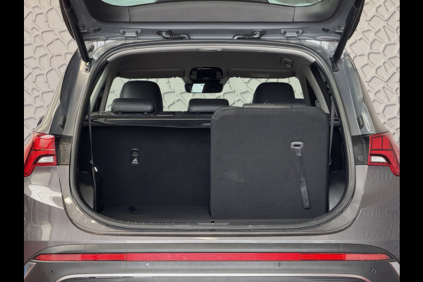 Hyundai Santa Fe 1.6 T-GDI PHEV PREMIUM 7P AWD LEER ELEK.KLEP CAMERA NAVI STOEL/STUUR VERW. PLUG IN HYBRID