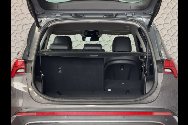 Hyundai Santa Fe 1.6 T-GDI PHEV PREMIUM 7P AWD LEER ELEK.KLEP CAMERA NAVI STOEL/STUUR VERW. PLUG IN HYBRID