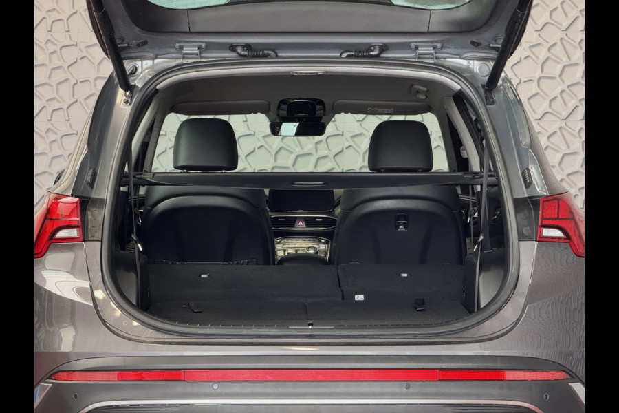 Hyundai Santa Fe 1.6 T-GDI PHEV PREMIUM 7P AWD LEER ELEK.KLEP CAMERA NAVI STOEL/STUUR VERW. PLUG IN HYBRID