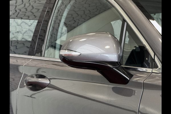 Hyundai Santa Fe 1.6 T-GDI PHEV PREMIUM 7P AWD LEER ELEK.KLEP CAMERA NAVI STOEL/STUUR VERW. PLUG IN HYBRID