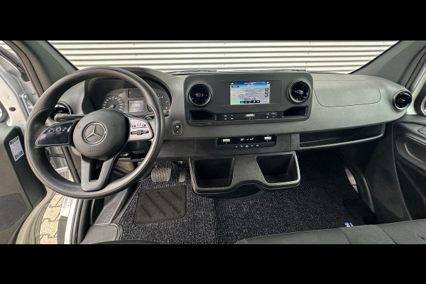 Mercedes-Benz Sprinter 314 2.2 CDI L2H2 Automaat zilver grijs Mercedes-Benz Sprinter 314 2.2 CDI L2H2 Automaat zilver grijs