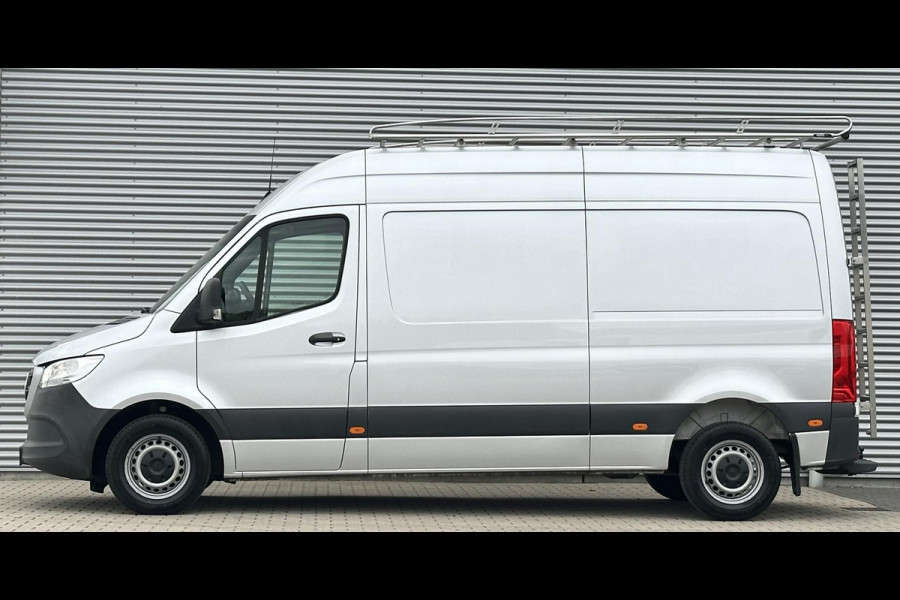 Mercedes-Benz Sprinter 314 2.2 CDI L2H2 Automaat zilver grijs Mercedes-Benz Sprinter 314 2.2 CDI L2H2 Automaat zilver grijs
