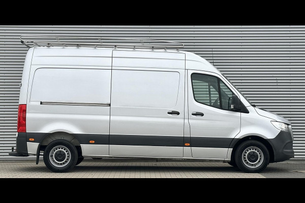 Mercedes-Benz Sprinter 314 2.2 CDI L2H2 Automaat zilver grijs Mercedes-Benz Sprinter 314 2.2 CDI L2H2 Automaat zilver grijs