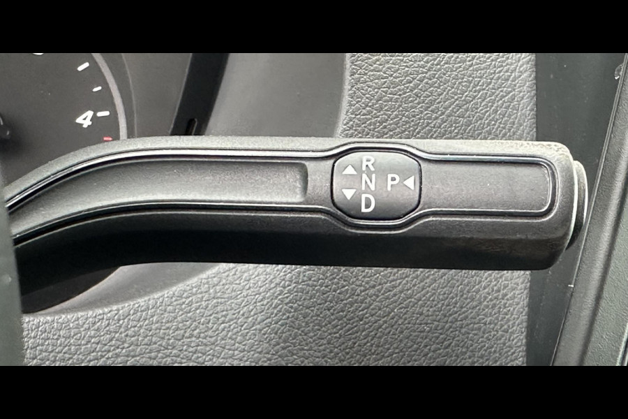 Mercedes-Benz Sprinter 314 2.2 CDI L2H2 Automaat zilver grijs Mercedes-Benz Sprinter 314 2.2 CDI L2H2 Automaat zilver grijs