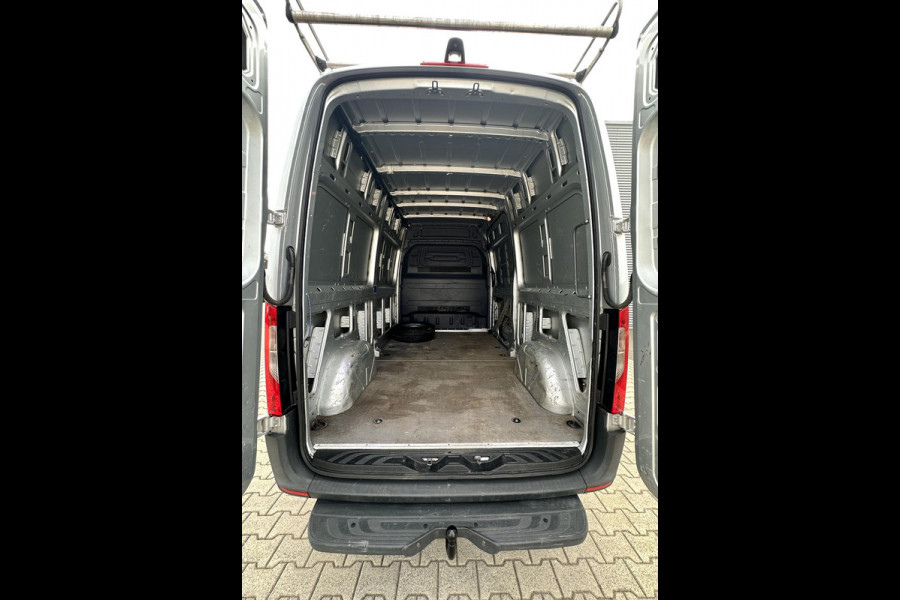 Mercedes-Benz Sprinter 314 2.2 CDI L2H2 Automaat zilver grijs Mercedes-Benz Sprinter 314 2.2 CDI L2H2 Automaat zilver grijs