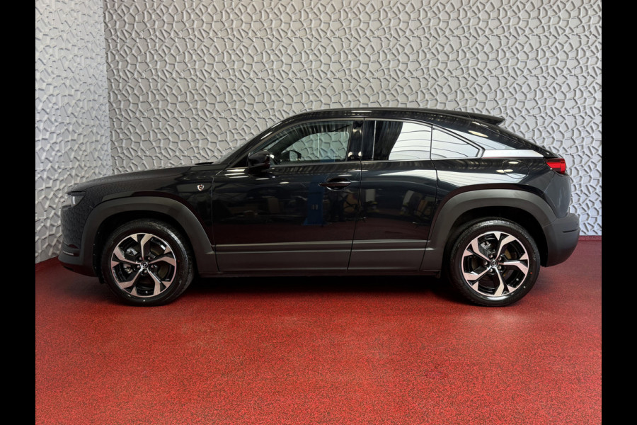 Mazda MX-30 E-SKYACTIV R-EV PHEV 170PK ELEK.STOEL H.U.D CAMERA LED PLUG IN HYBRID