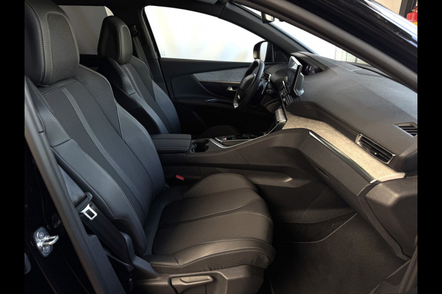 Peugeot 5008 GT BLACK PACK 7P CAMERA NAVI I-COCKPIT LED ELEK.KLEP STOELVERW. LEER LED 2024 7PERS 7PERSOONS