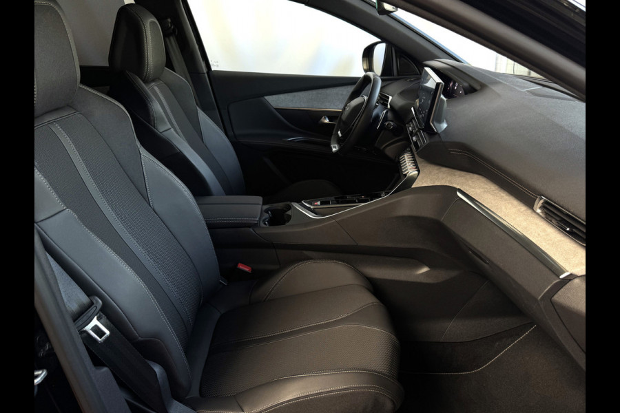 Peugeot 5008 GT BLACK PACK 7P CAMERA NAVI I-COCKPIT LED ELEK.KLEP STOELVERW. LEER LED 2024 7PERS 7PERSOONS