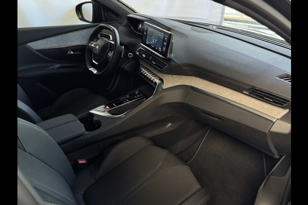 Peugeot 5008 GT BLACK PACK 7P CAMERA NAVI I-COCKPIT LED ELEK.KLEP STOELVERW. LEER LED 2024 7PERS 7PERSOONS