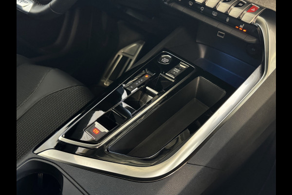 Peugeot 5008 GT BLACK PACK 7P CAMERA NAVI I-COCKPIT LED ELEK.KLEP STOELVERW. LEER LED 2024 7PERS 7PERSOONS