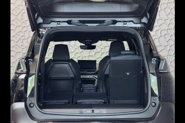 Peugeot 5008 GT BLACK PACK 7P CAMERA NAVI I-COCKPIT LED ELEK.KLEP STOELVERW. LEER LED 2024 7PERS 7PERSOONS