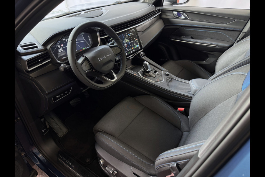 Lynk & Co 01 ✅ NIEUWE AUTO ✅ 2025  / STUUR/STOEL VERW. 1.5 261 PK ZWARTE HEMEL 360CAM 4 JAAR GARANTIE PHEV Plug-in Hybrid