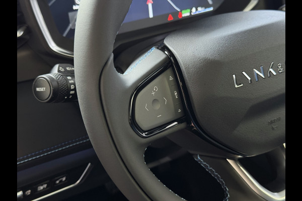 Lynk & Co 01 ✅ NIEUWE AUTO ✅ 2025  / STUUR/STOEL VERW. 1.5 261 PK ZWARTE HEMEL 360CAM 4 JAAR GARANTIE PHEV Plug-in Hybrid