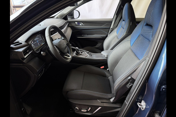 Lynk & Co 01 ✅ NIEUWE AUTO ✅ 2025  / STUUR/STOEL VERW. 1.5 261 PK ZWARTE HEMEL 360CAM 4 JAAR GARANTIE PHEV Plug-in Hybrid