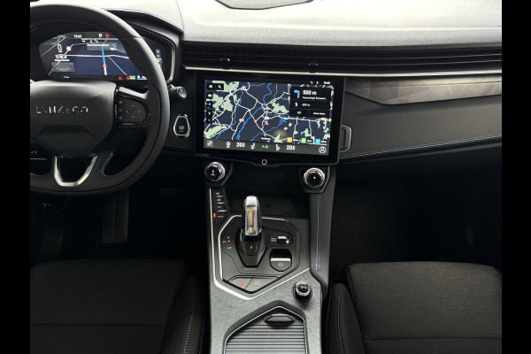 Lynk & Co 01 ✅ NIEUWE AUTO ✅ 2025  / STUUR/STOEL VERW. 1.5 261 PK ZWARTE HEMEL 360CAM 4 JAAR GARANTIE PHEV Plug-in Hybrid