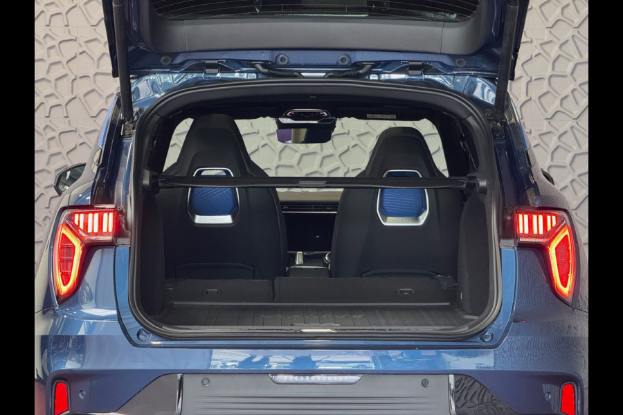 Lynk & Co 01 ✅ NIEUWE AUTO ✅ 2025  / STUUR/STOEL VERW. 1.5 261 PK ZWARTE HEMEL 360CAM 4 JAAR GARANTIE PHEV Plug-in Hybrid