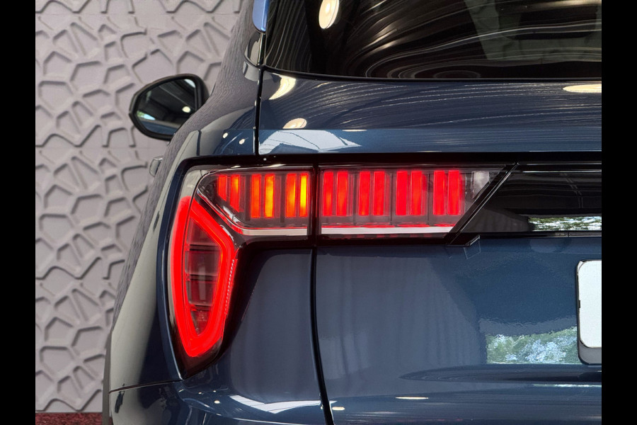 Lynk & Co 01 ✅ NIEUWE AUTO ✅ 2025  / STUUR/STOEL VERW. 1.5 261 PK ZWARTE HEMEL 360CAM 4 JAAR GARANTIE PHEV Plug-in Hybrid