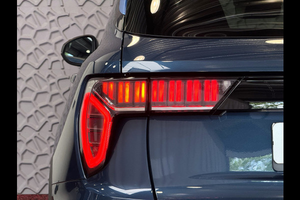 Lynk & Co 01 ✅ NIEUWE AUTO ✅ 2025  / STUUR/STOEL VERW. 1.5 261 PK ZWARTE HEMEL 360CAM 4 JAAR GARANTIE PHEV Plug-in Hybrid