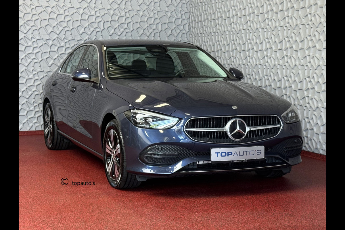 Mercedes-Benz C-Klasse 300e 313PK PHEV 12/2024 AVANTGARDE TREKHAAK DISTRONIC CAMERA ELEK/STOEL/VERWARMD 12/2024 PHEV PLUG IN HYBRIDE