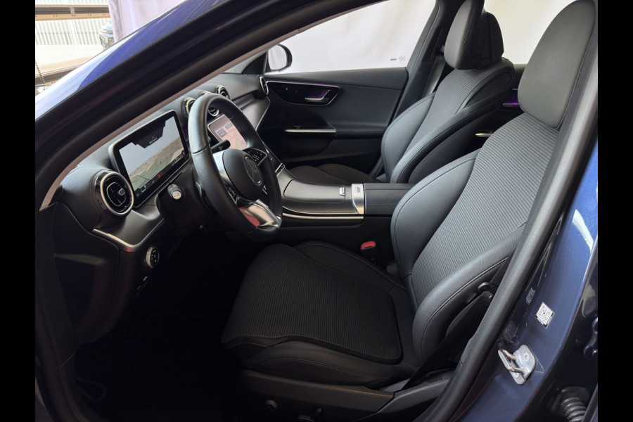 Mercedes-Benz C-Klasse 300e 313PK PHEV 12/2024 AVANTGARDE TREKHAAK DISTRONIC CAMERA ELEK/STOEL/VERWARMD 12/2024 PHEV PLUG IN HYBRIDE