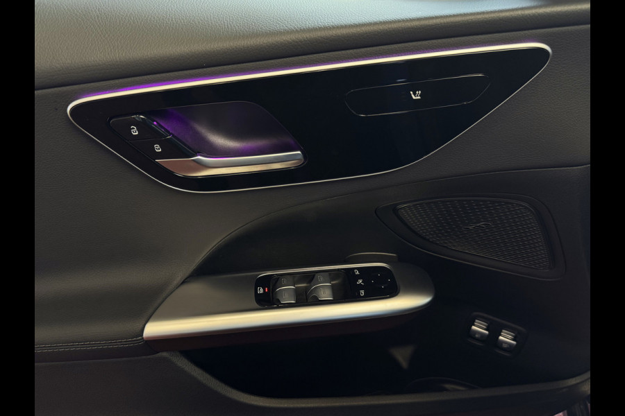 Mercedes-Benz C-Klasse 300e 313PK PHEV 12/2024 AVANTGARDE TREKHAAK DISTRONIC CAMERA ELEK/STOEL/VERWARMD 12/2024 PHEV PLUG IN HYBRIDE