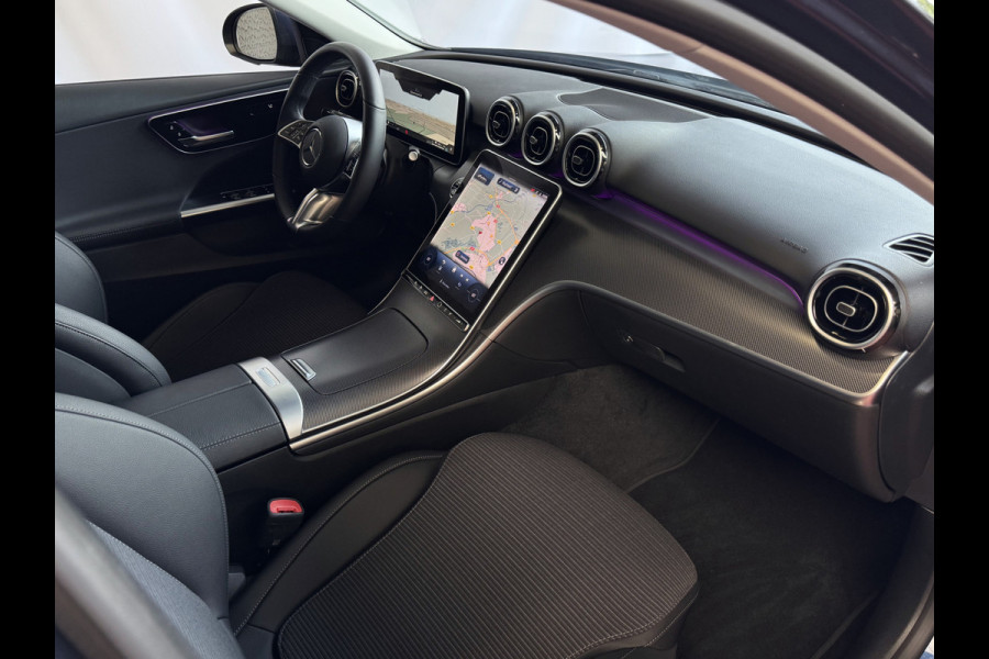 Mercedes-Benz C-Klasse 300e 313PK PHEV 12/2024 AVANTGARDE TREKHAAK DISTRONIC CAMERA ELEK/STOEL/VERWARMD 12/2024 PHEV PLUG IN HYBRIDE