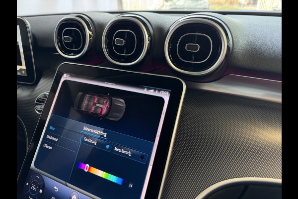 Mercedes-Benz C-Klasse 300e 313PK PHEV 12/2024 AVANTGARDE TREKHAAK DISTRONIC CAMERA ELEK/STOEL/VERWARMD 12/2024 PHEV PLUG IN HYBRIDE