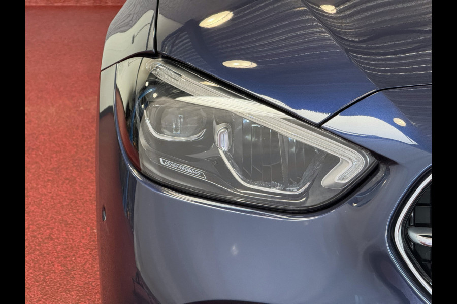 Mercedes-Benz C-Klasse 300e 313PK PHEV 12/2024 AVANTGARDE TREKHAAK DISTRONIC CAMERA ELEK/STOEL/VERWARMD 12/2024 PHEV PLUG IN HYBRIDE