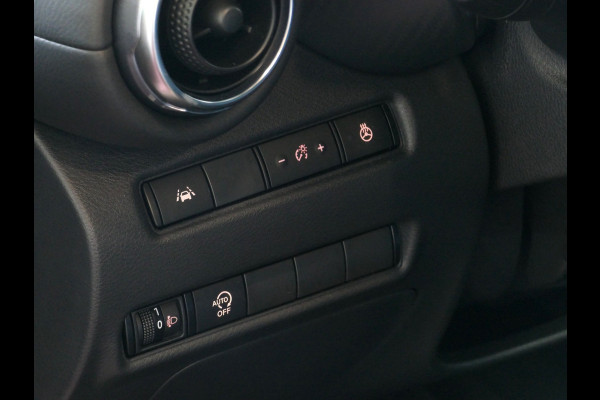 Nissan Juke N-DESIGN NAVI AFN TREKHAAK STOEL/STUUR.VERW. LED CAMERA KEYLESS LMV 06/2024