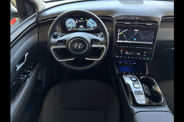 Hyundai Tucson 1.6 T-GDI PHEV 265PK 19''LMV 4WD LED STUUR/STOEL VERW. NAVI ELEK.KLEP 03/2024 PHEV PLUG IN HYBRID 4X4 AWD